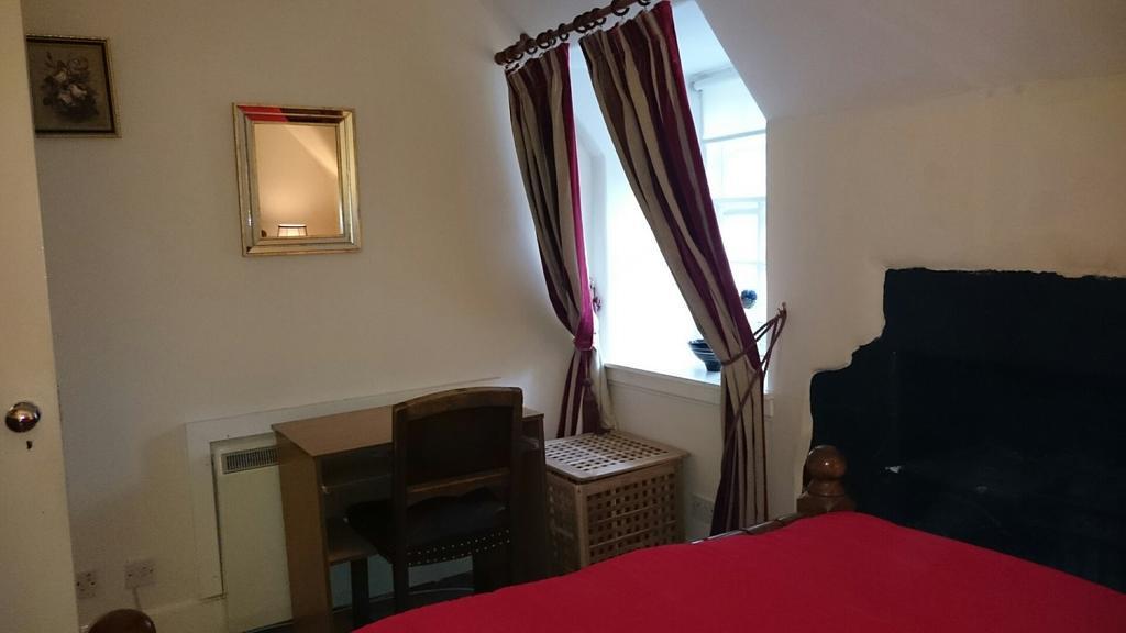 Royal Mile Budget Apartments Edimburgo Quarto foto